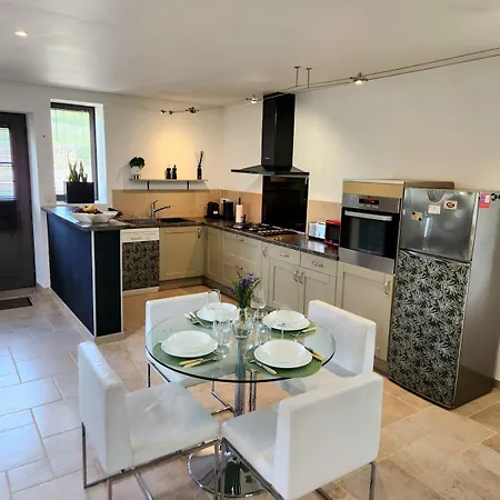Holiday home Dreamy 2br Dordogne Hideaway With Heated Pool And Views